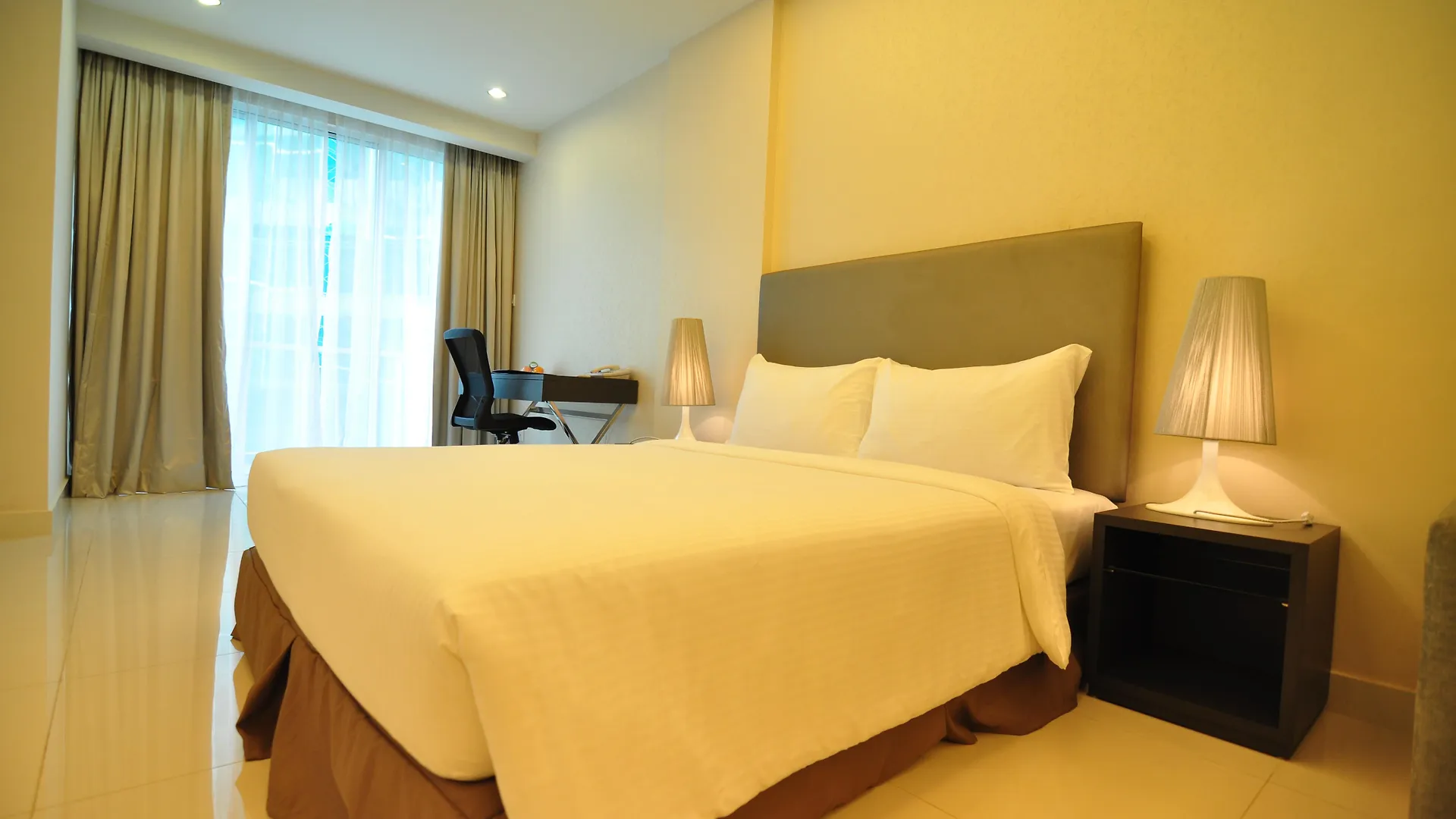 Damas Suites & Residences Kuala Lumpur Hotel apartamentowy